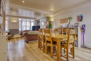 OP Lounge/Diner- click for photo gallery